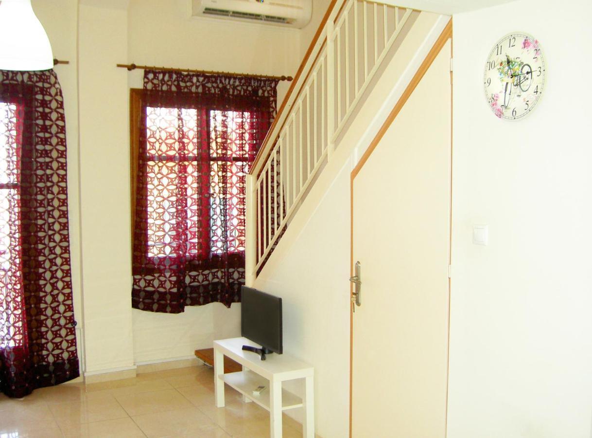 Mat Old Town Apartments L 레팀노 외부 사진