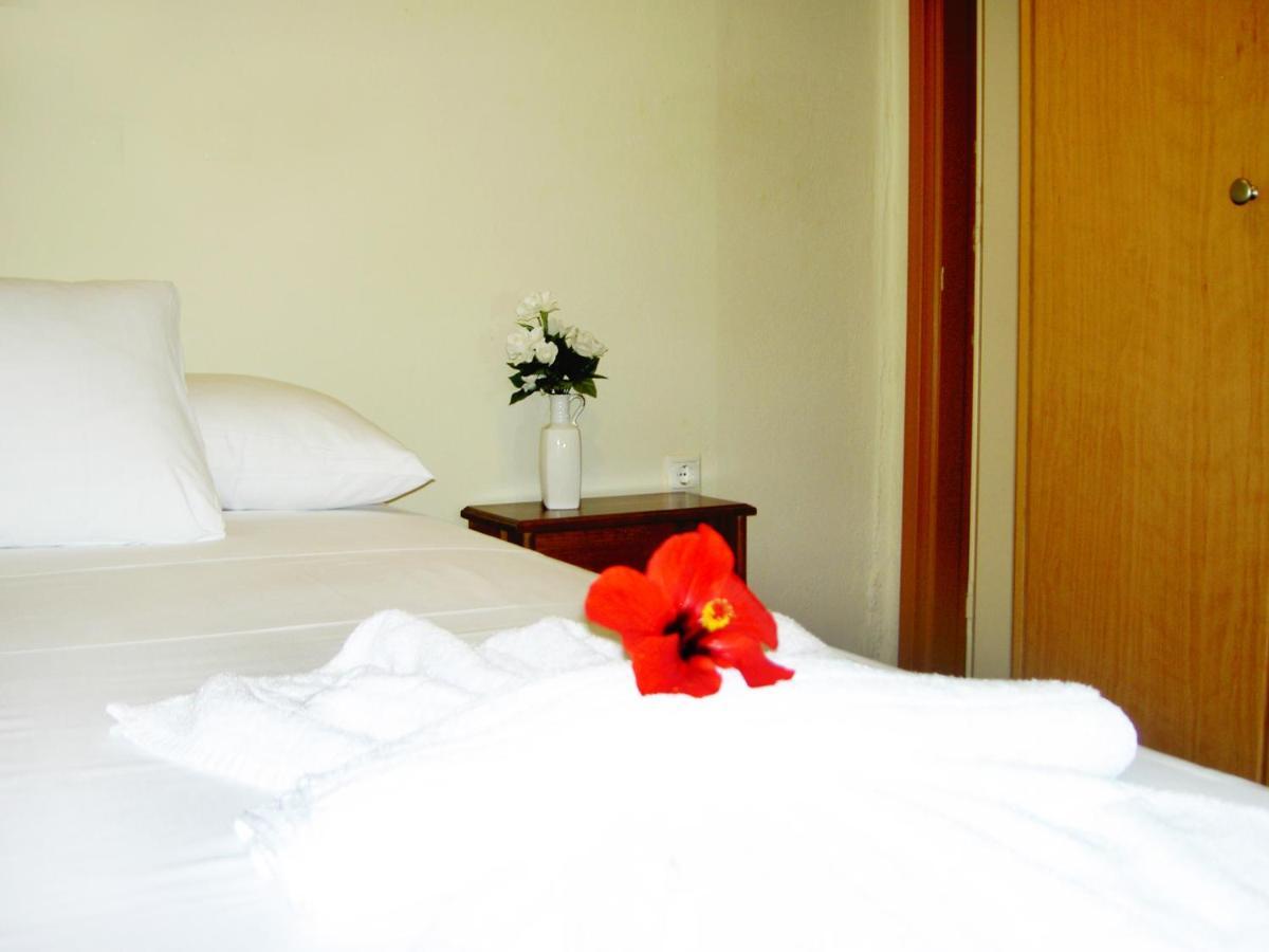 Mat Old Town Apartments L 레팀노 외부 사진